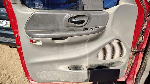 1999-2003 Ford F150 Driver Left Front Door Trim Panel With Master Switch Gray — photo 4