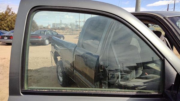 1999-2006 Gmc Sierra 2500 Passenger Right Front Side Window Door Glass Oem — photo 1