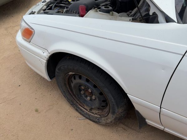 1997-2001 Toyota Camry Driver Left Front Fender Oem Le V6 White 040 53812Aa020 — photo 4
