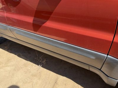2001-2007 Ford Escape Passenger Right Front Moulding From Door Oem Med Platinum