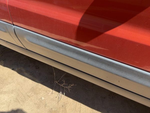 2001-2007 Ford Escape Passenger Right Front Moulding From Door Oem Med Platinum — photo 4