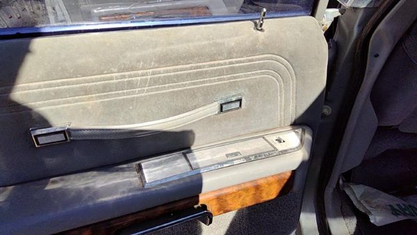 1983-1987 Grand Marquis Driver Left Rear Door Trim Panel With Switches Back Gray — photo 5