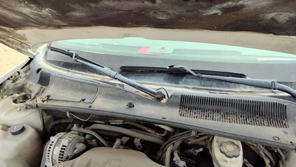 00-05 Buick Lesabre Windshield Wiper Cowl Vent Trim Panel Oem Cover — photo 7