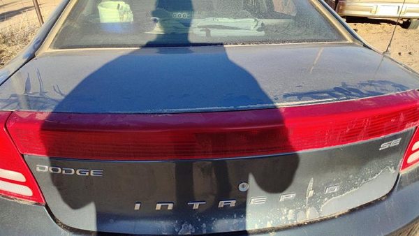 1998-2004 Dodge Intrepid Center Middle Tail Light Brake Lamp Oem Rear 04574615Ab — photo 2