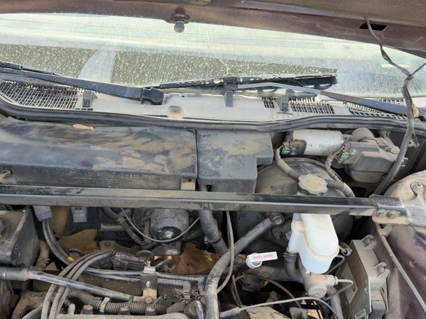 1994 Olds Eighty Eight Engine Compartment Cover Wiper Relay Fuse Panel Shield — photo 3
