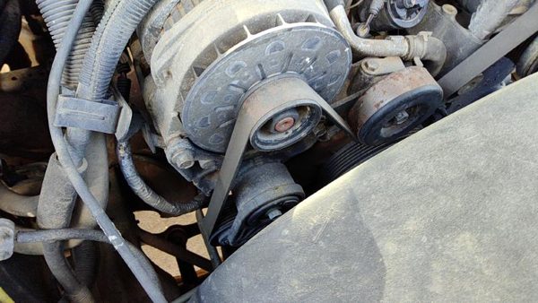 96-05 Chevy Suburban Mount Bracket Set For Alternator Oem — photo 3