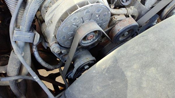 96-05 Chevy Suburban Mount Bracket Set For Alternator Oem — photo 4