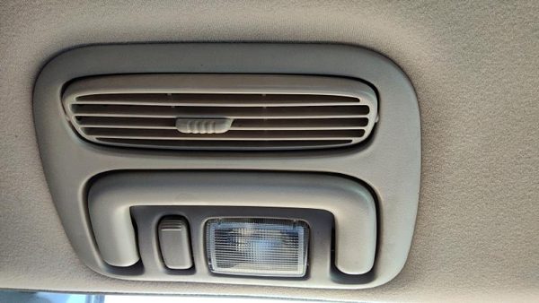 04 Toyota Sienna Driver Left Second Row Rear Grab Handle Dome Light Oem Fawn 41 — photo 2