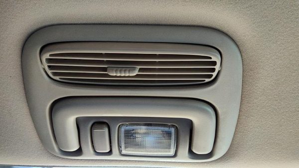 04 Toyota Sienna Driver Left Second Row Rear Grab Handle Dome Light Oem Fawn 41 — photo 1