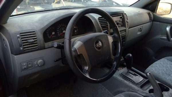 2006 Kia Sorento — vehicle photo 5
