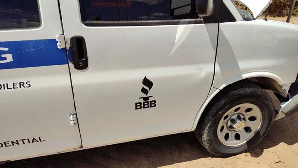 2012 Chevy Express 1500 Front Door RH White 50U — photo 4
