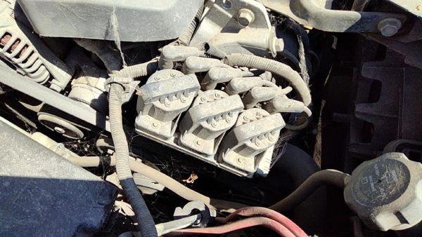2007 Pontiac Grand Prix Ignition Coil/ignitor — photo 3