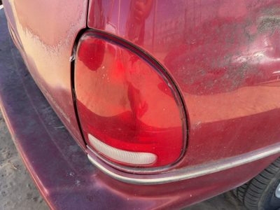 1996-2000 Chrysler Town & Country Passenger Right Tail Light Brake Lamp Oem Rear