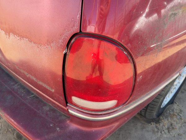 1996-2000 Chrysler Town & Country Passenger Right Tail Light Brake Lamp Oem Rear — photo 2