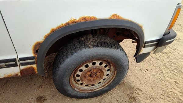 1991-1994 Chevy S10 Blazer Passenger Right Front Wheel Flare Moulding Oem Fender — photo 3