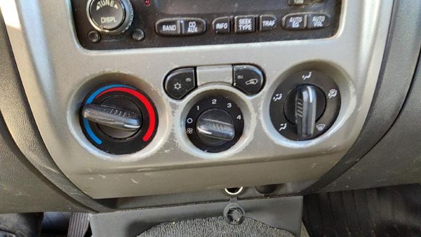 2004-2012 Gmc Canyon Temperature Control Module In Dash Heater Ac Head Unit Oem — photo 2