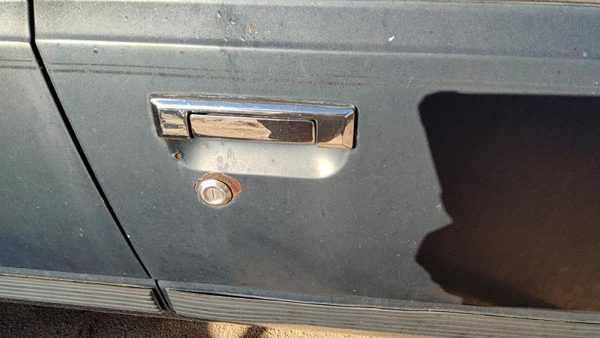 83-86 Toyota Camry Passenger Right Front Outside Door Handle Oem — photo 2