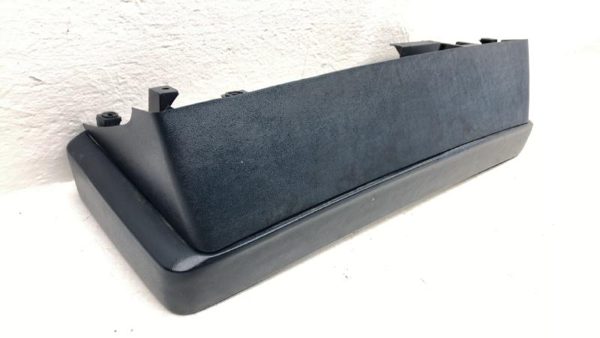 1992-1994 Gmc Sierra 2500 Trim Bezel Around Speedometer Oem Dash Surround Panel — photo 7