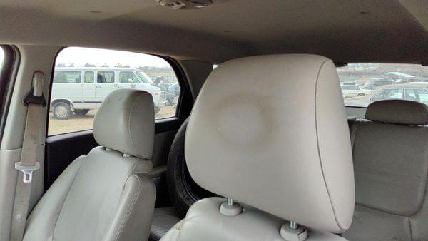 2005-2007 Chevy Equinox Pair Of Front Headrests Oem Left Right Set Seat — photo 2