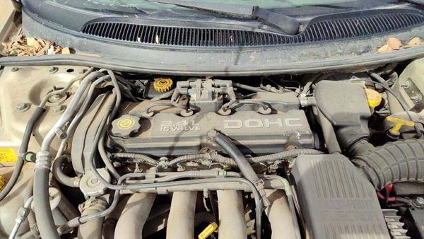 1995-2000 Dodge Stratus Cylinder Head Assembly Oem 2.4L 04777541 — photo 2