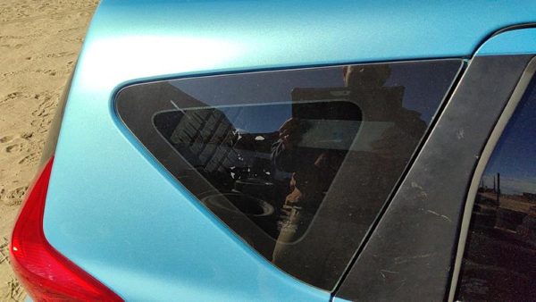 2014-2019 Nissan Versa Note Passenger Right Rear Quarter Glass Back Side Window — photo 4