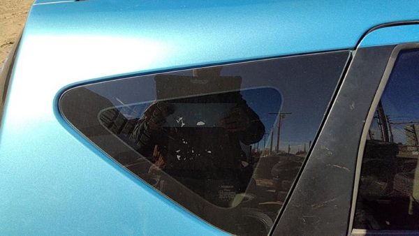 2014-2019 Nissan Versa Note Passenger Right Rear Quarter Glass Back Side Window — photo 2