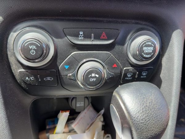 2013-2016 Dodge Dart Temperature Control Module In Dash Heater Ac Head Unit Oem — photo 1