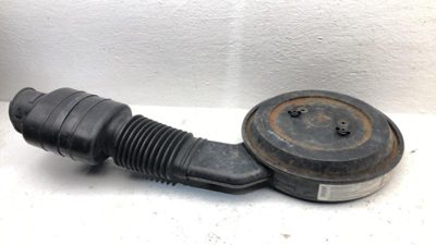 92-93 Sierra 2500 Complete Air Intake Cleaner Filter Box Housing With Tube 5.7L