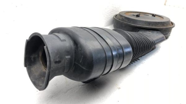 92-93 Sierra 2500 Complete Air Intake Cleaner Filter Box Housing With Tube 5.7L — photo 11