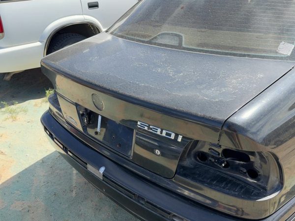 2001 BMW 530i Trunk/decklid/hatch/tailgate Black — photo 1