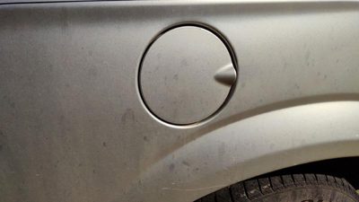 01-07 Caravan Fuel Tank Door Wth Hinge Gas Lid Filler Ps2 Bright Silver Metallic