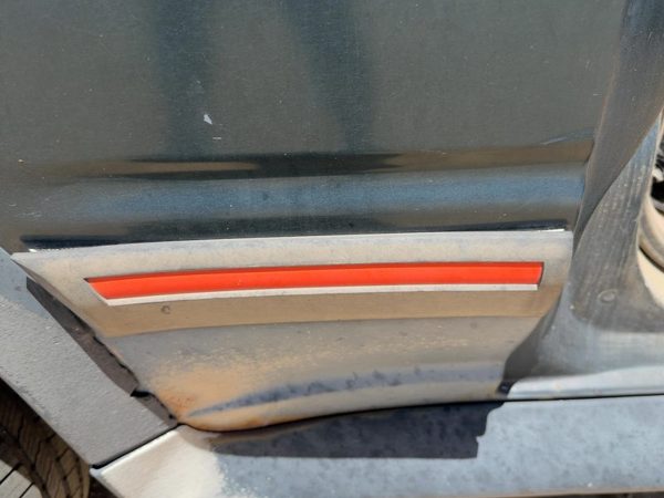 91-94 Ford Explorer 2 Dr Passenger Right Rear Moulding on Quarter Panel OEM — photo 2