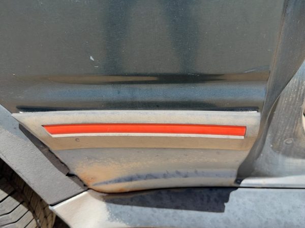 91-94 Ford Explorer 2 Dr Passenger Right Rear Moulding on Quarter Panel OEM — photo 3