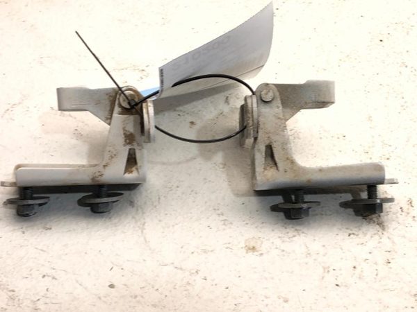 2014 Ford F250 Super Duty Pair Of Rear Door Hinges Passenger Right Crew Cab — photo 1