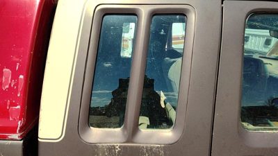 1980-1991 Ford F150 Passenger Right Rear Quarter Glass Back Side Window Oem
