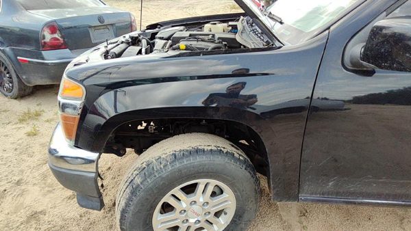 2004-2012 Gmc Canyon Driver Left Front Fender Oem Black 41U 20821151 — photo 3