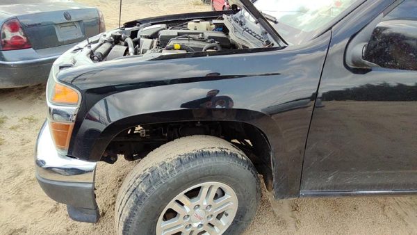 2004-2012 Gmc Canyon Driver Left Front Fender Oem Black 41U 20821151 — photo 4