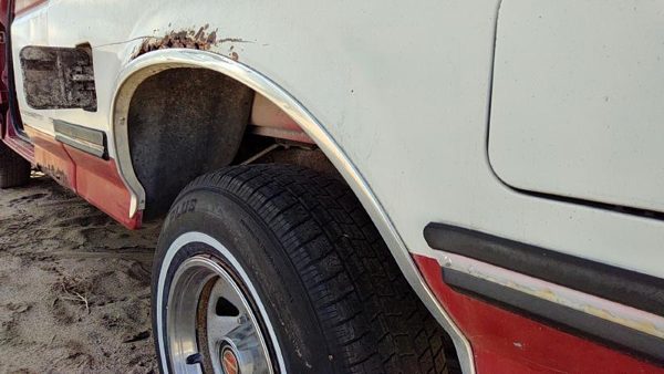 87-91 Ford F150 Driver Left Rear Wheel Flare Moulding Oem Back Chrome Trim Lh — photo 2