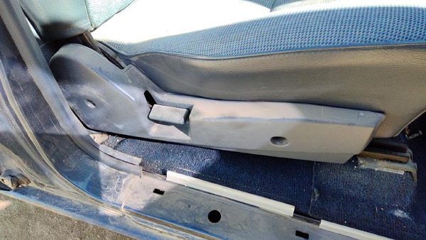 93-95 Nissan Pathfinder Passenger Right Side Seat Trim Panel Oem Blue — photo 3