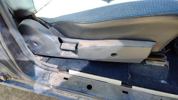 93-95 Nissan Pathfinder Passenger Right Side Seat Trim Panel Oem Blue — photo 2