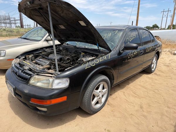 1998 Nissan Maxima — vehicle photo 1