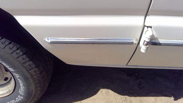 1993 Ford Van E150 Passenger Right Rear Moulding On Quarter Panel Oem — photo 6