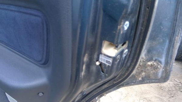 89-92 Mitsubishi Galant Vr-4 Passenger Right Rear Door Latch Mechanism Lock Back — photo 2