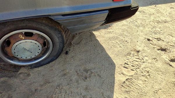 1984-1986 Toyota Camry Driver Left Rear Moulding On Quarter Panel Oem Gray — photo 6