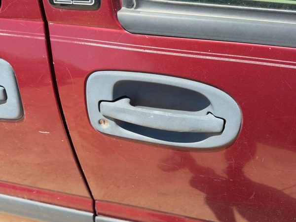 2000-2005 Chevy Venture Passenger Right Front Outside Door Handle Oem 10322202 — photo 2