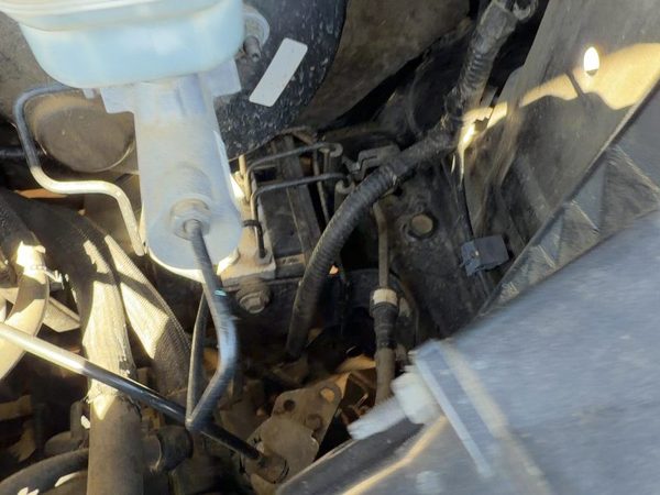 05-07 Ford Escape Complete Anti Lock Brake Pump Unit Oem Abs Module Assembly 4X4 — photo 2