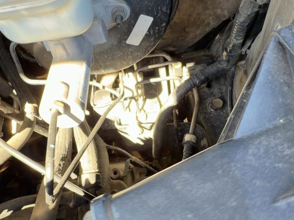 05-07 Ford Escape Complete Anti Lock Brake Pump Unit Oem Abs Module Assembly 4X4 — photo 3