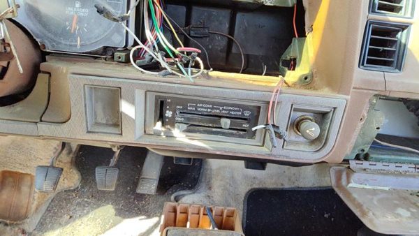 1985-1988 Pontiac Sunbird Lower Dash Under Column Knee Bolster Trim Panel Tan — photo 4