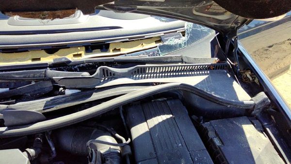 2005-2006 Vw Jetta Driver Left Windshield Wiper Arm Oem Blade Lever 1K595540903c — photo 2