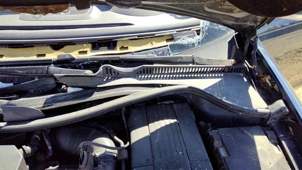 2005-2006 Vw Jetta Driver Left Windshield Wiper Arm Oem Blade Lever 1K595540903c — photo 3